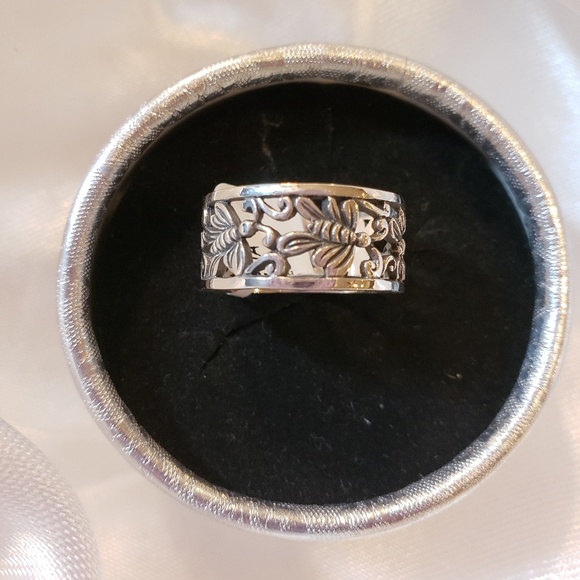 Sterling Bee Ring - Picture 2 of 3